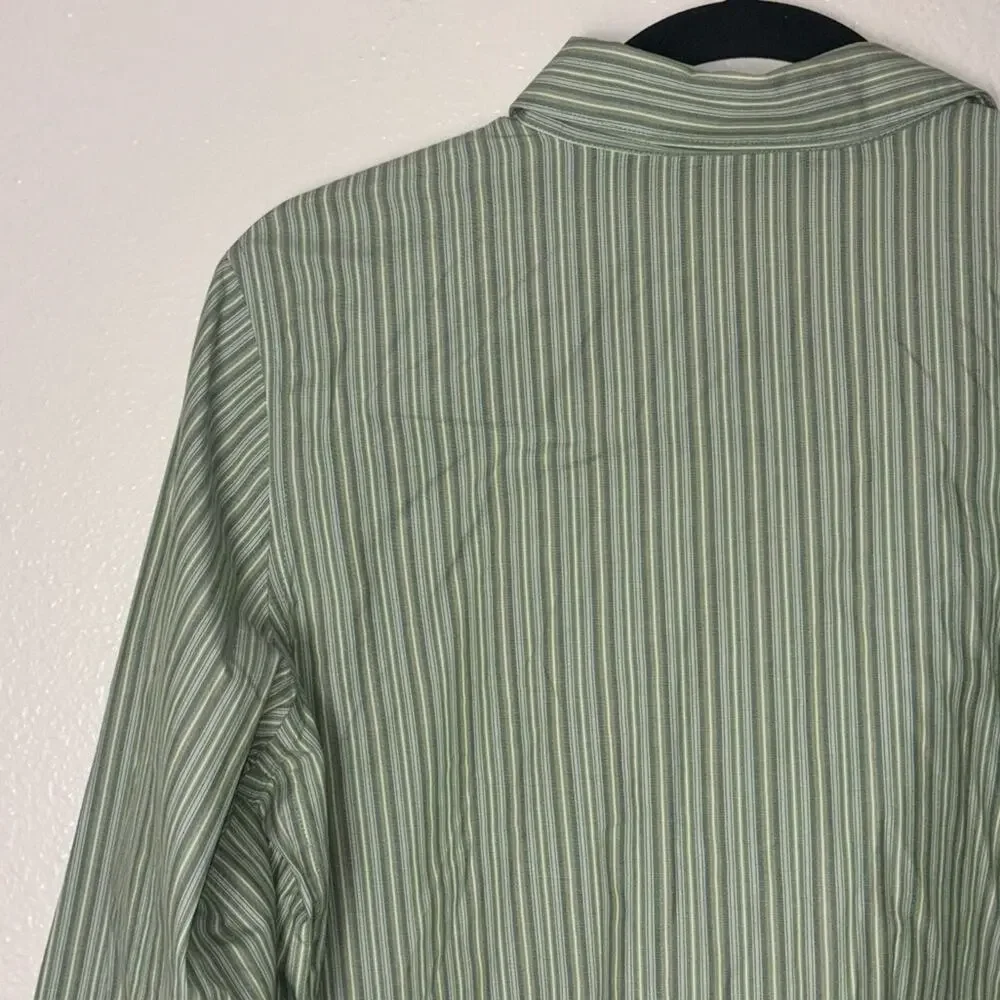 Eddie Bauer button up Woman's size Large 100% Cotton Striped green